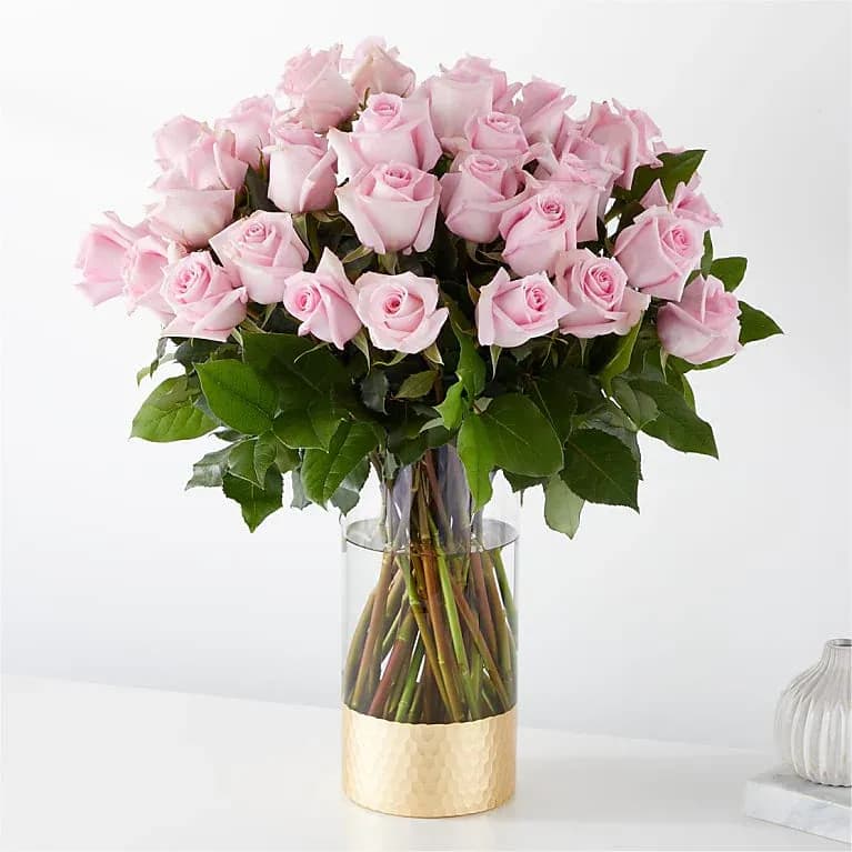 Picture Perfect Pink Rose Bouquet Standard - 12 Roses